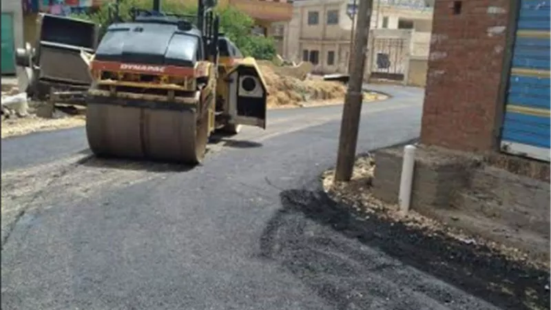 محافظ كفر الشيخ يكلف رؤساء المدن برصف الشوارع