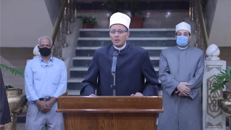 وكيل الأزهر: تسليم مطهرات وكمامات للطلاب ووجود طبيب في كل لجنة
