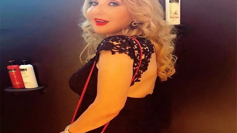 نادية الجندي تبهر متابعيها بظهورها الرائع .. صور
