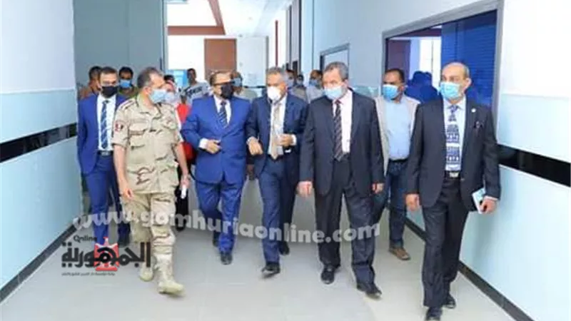 بدء الدراسة بطب أسنان السويس