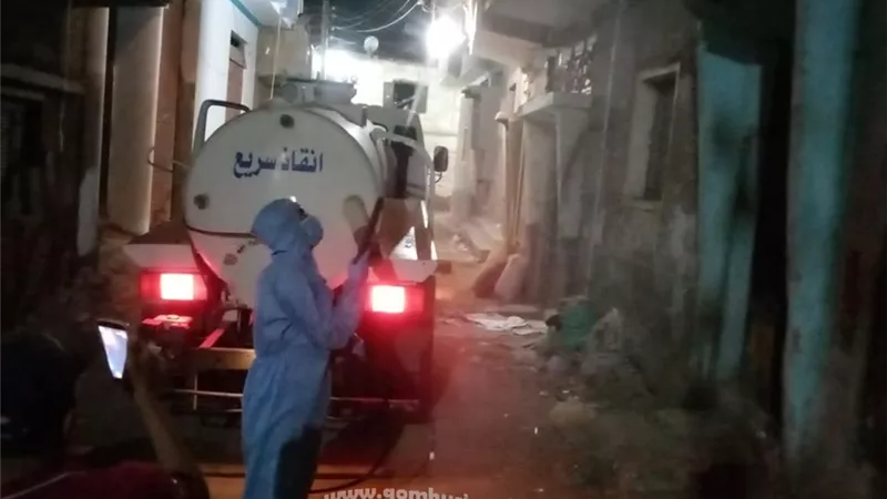 استمرار أعمال الرش والتطهير بقري مركز المراغة سوهاج..صور