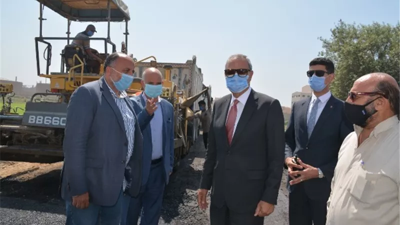 محافظ القليوبية يتابع النظافة وإزالة الإشغالات بشرق وحي غرب شبرا الخيمة