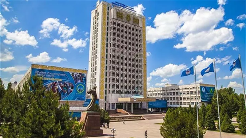 جامعة الفارابي الكازاخية تتقدم ٤٢ مركزا فى التصنيف العالمى