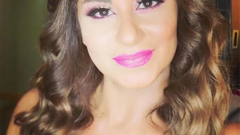 شاهد .. أحدث إطلالة للفنانة انجى شرف عبر انستجرام .. صور
