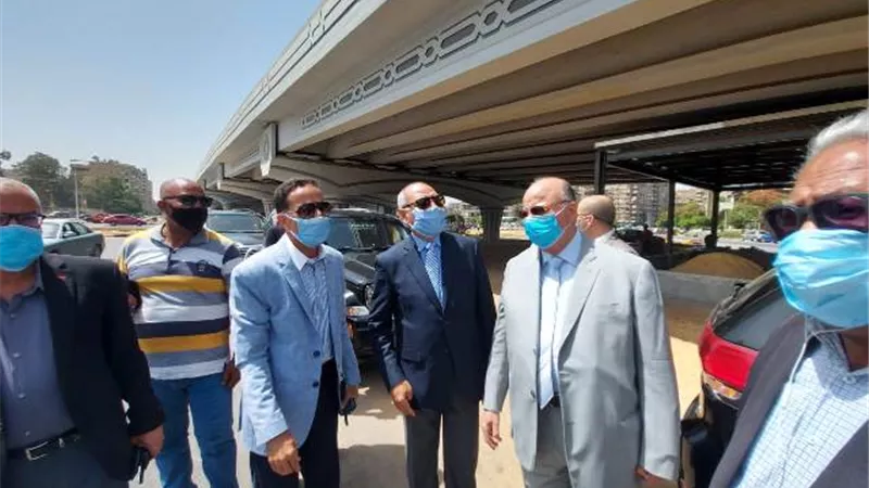 محافظ القاهرة يفاجئ الجراجات المغلقة بالعاصمة لتحقيق السيولة المرورية بالشوارع.صور