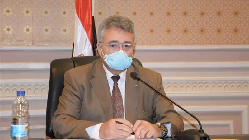 سياحة البرلمان تشيد باسقاط 50 % من مديونات مصر للطيران وإعفاء السائحين من رسوم التأشيرة