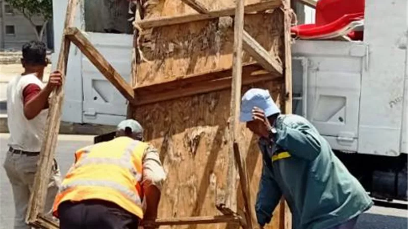 جهاز دمياط يشن حملة مكبرة على المخالفات بالتعاون مع شرطة التعمير.. بالصور