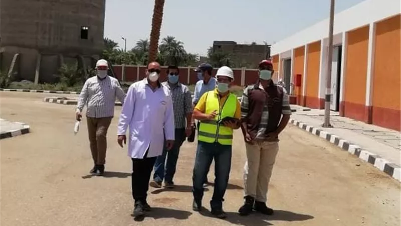 الجهاز التنظيمي لمياه الشرب يتابع محطات مياه الشرب بالأقصر