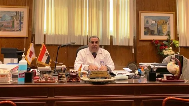 كلية طب حلوان تنظم ندوة تمهيد الطريق عبر فيديو كونفرانس.. بالصور
