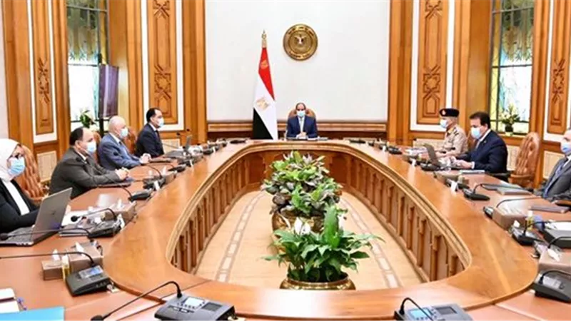 الرئيس يتابع موقف مكافحة كورونا علي مستوي الدولة واجراءات تأمين طلاب الثانوية العامة