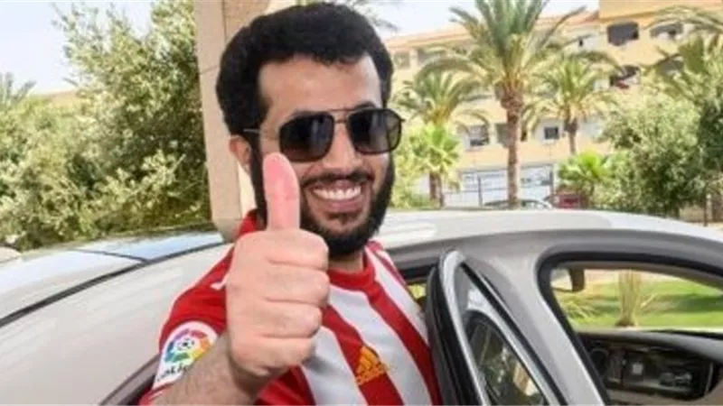 على طريقته الخاصة.. تركى آل الشيخ يحفز مدرب ألمريا الإسباني