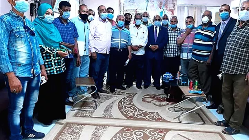 وكيل زراعة الوادى الجديد يجتمع بالإدارات لمناقشة قضايا المزارعين ومتطلبات العمل