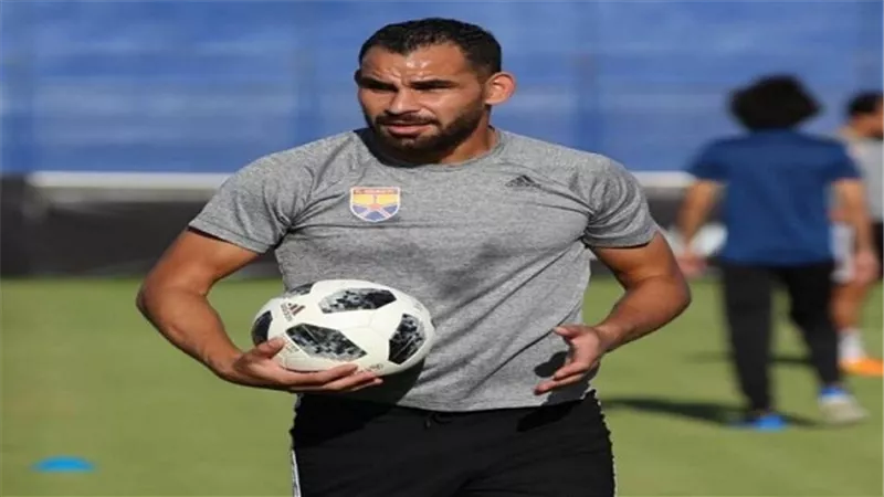 حريق في عماره يقطن بها نجم الزمالك السابق.. والمطافي تسيطر