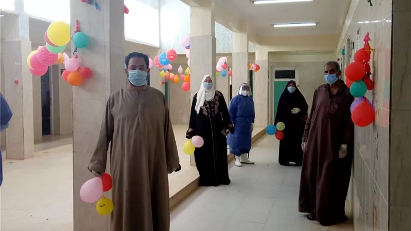 خروج ١٢٥حالة شفاءجديدة ليرتفع عدد المتعافين بمستشفيات عزل الشرقية ل ٤٣٢ حالة