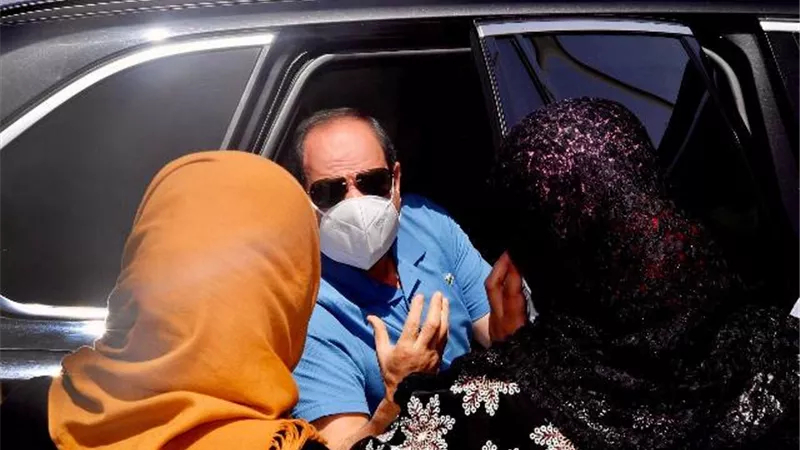 صلاح حسب الله : حوار السيسى مع سيدات الاسمرات تلقائى وانسانى ونابع من القلب