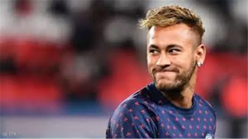 عودة نيمار لـ سان جيرمان استعدادا لاستئناف دوري الأبطال