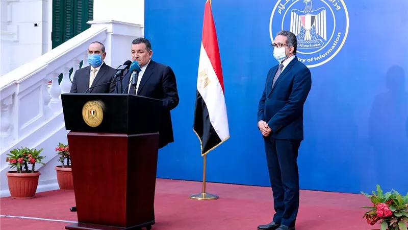 وزير الدولة للإعلام: عودة حركة الطيران لـ 3 محافظات.. وإلغاء التأشيرات السياحية