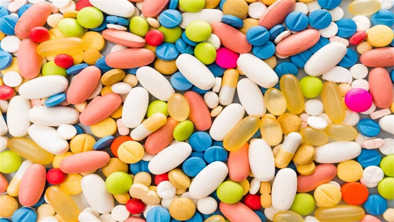احذروا .. الإفراط في تناول الفيتامينات يسبب مشاكل صحية خطيرة