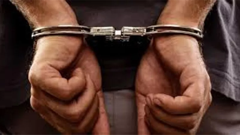 ضبط عاطل بحوزته 2طربة حشيش و100قرص تامول بسوهاج
