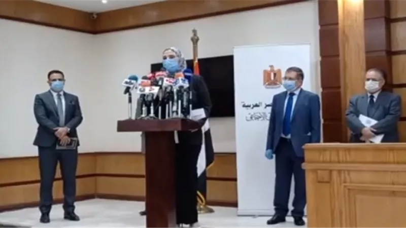 وزيرة التضامن تعلن صرف متجمدات العلاوات الخمسة لأصحاب المعاشات أول يوليو المقبل