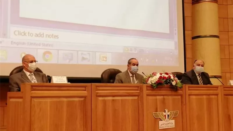 وزير الطيران : عودة 57 الف مصري من العالقين بالخارج علي متن 315 رحلة