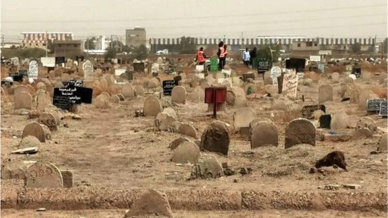 بالفيديو.. السودان يعلن اكتشاف مقبرة جماعية لطلاب قتلوا في عهد 