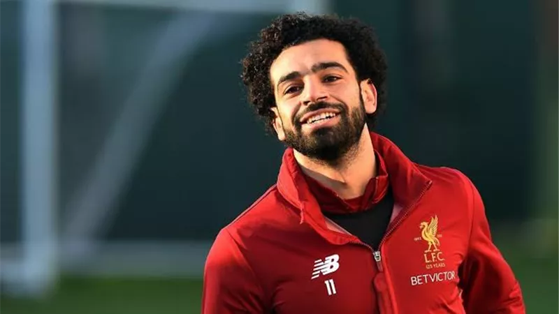 سر شعبية نجم ليفربول الإنجليزي وحبهم لمحمد صلاح