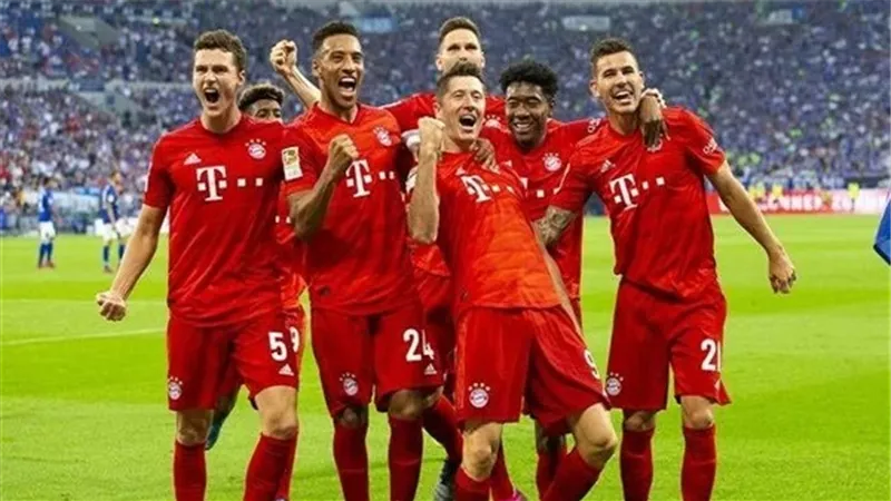 البايرن يُتوج بلقب الدورى الألمانى للمرة الـ30 فى تاريخه