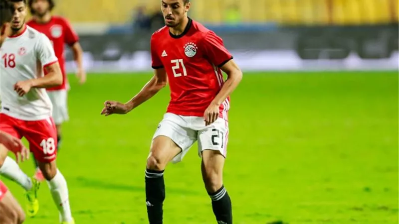 الأهلي يرفض طلب طاهر محمد طاهر بوضع هذا الشرط في عقده .. تعرف على التفاصيل