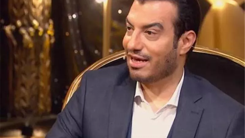 ايهاب توفيق يعلن عن عمل فنى جديد بصور بصحبه اصدقائه النجوم