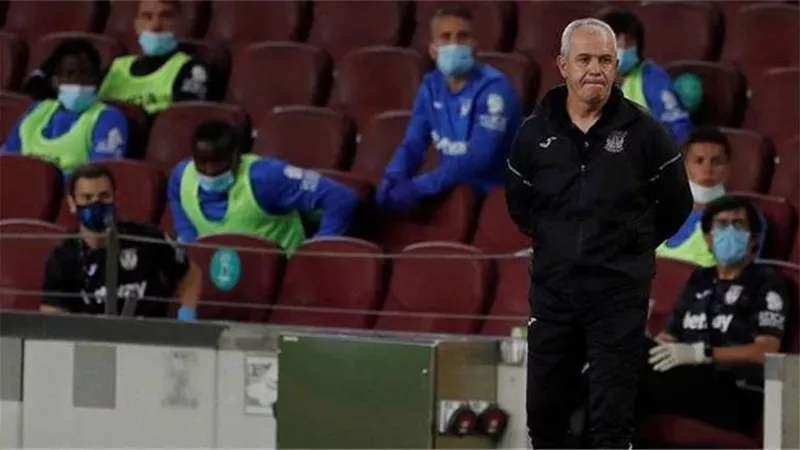 الصحف الاسبانية تكشف سبب طرد أجيري في مباراة برشلونة وليجانيس