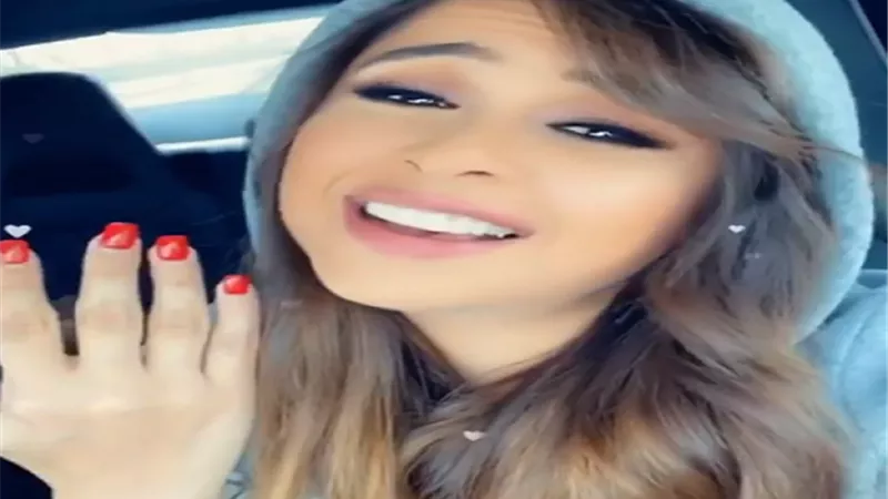 ياسمين عبد العزيز تشعل السوشيال ميديا بوصلة رقص على أغنية الهضبة 