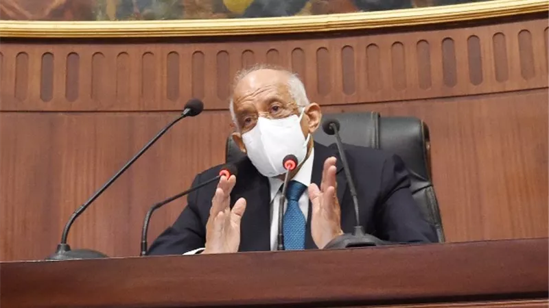 رئيس النواب: ساندنا الحكومة علي حساب شعبيتنا