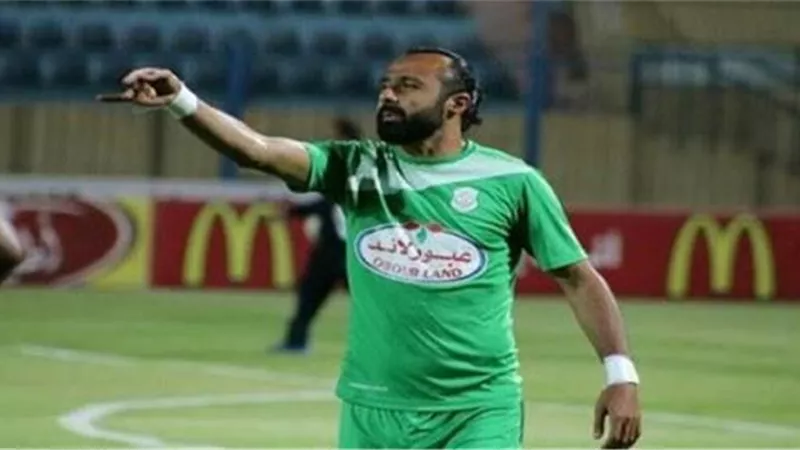 أحمد عادل يكشف كواليس مشادته مع أشرف قاسم قبل الانتقال للأهلي