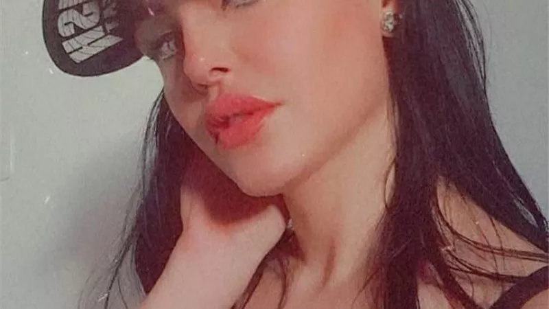 إطلالة رائعة وظهور متألق للفنانة التونسية دارين حداد
