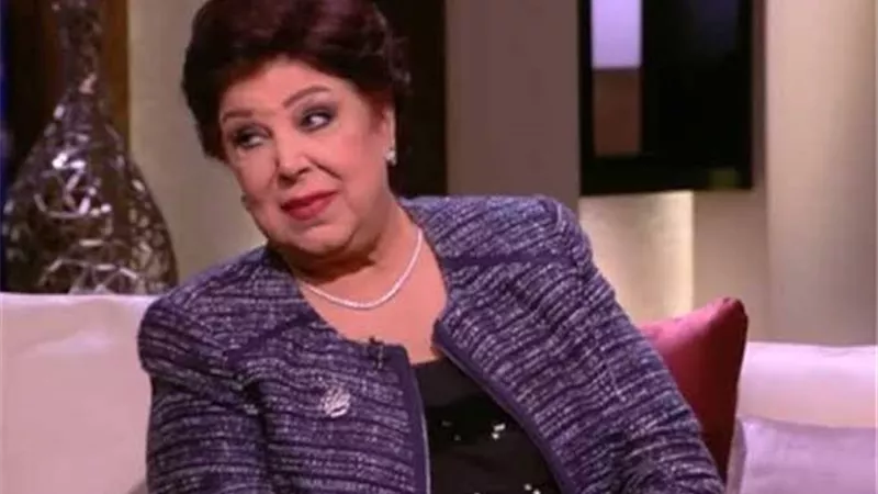 رجاء الجداوي تتصدر تويتر بعد كلمات ابنتها المؤثرة