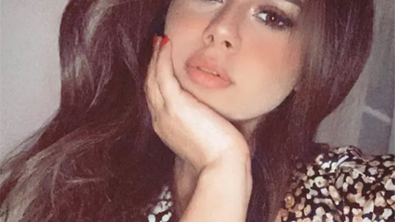 منة عرفة تشعل السوشيال ميديا بصورة جديدة عبر انستجرام