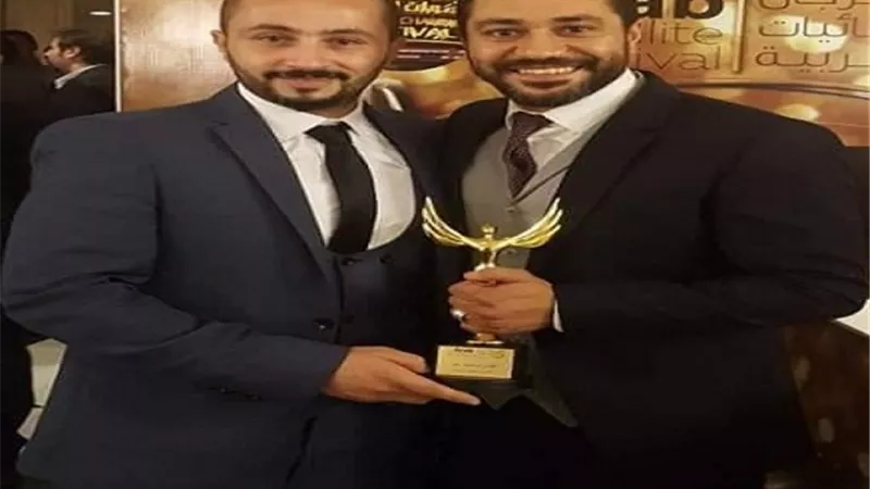 محمد عز يروى الجوانب الخفية لمدير أعماله بعد وفاته.. 
