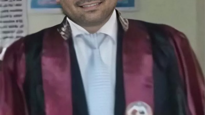 البقاء لله في وفاة الدكتور رجب سلامة استاذ التاريخ الروماني بجامعة القاهرة