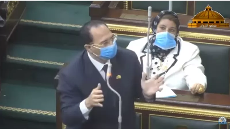 لجنة النقل والمواصلات توصى بضرورة توفير تمويل مشروعات المونوريل و القطار المكهرب.. فيديـــو