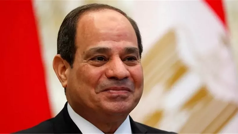 الرئيس :الجيش المصرى اقوى جيوش المنطقه ولكنه يبنى ولايهد