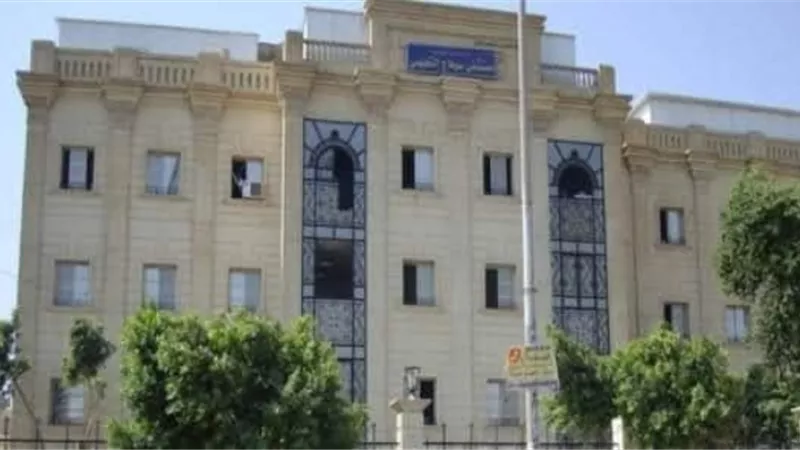 بدء القبول بالمدرسة الثانوية للتمريض بمستشفى سوهاج التعليمى غدا