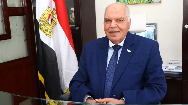 نقيب المعلمين ينعى شهداء الواجب من مراقبى الثانوية العامة بالبحر الأحمر