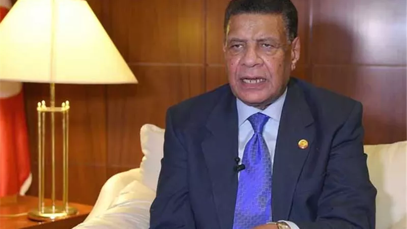 اللواء محمود خلف : «مصر قلبت على الوش التاني.. واللي هيلمس الخط فى سرت والجفرة مش هيرجع» .. فيديو