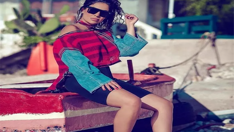 غنوة محمود تخطف الانظار بظهورها الرائع عبر انستجرام