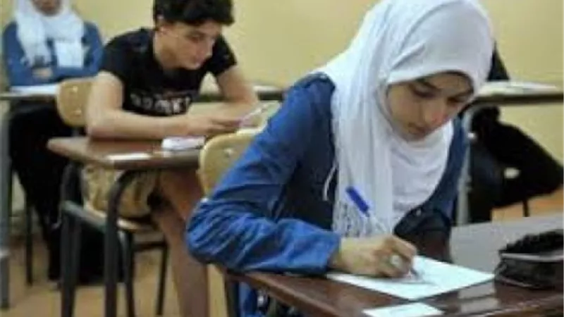عزل طالب فى امتحانات الثانوية الازهرية للاشتباه فى اصابته بكورونا