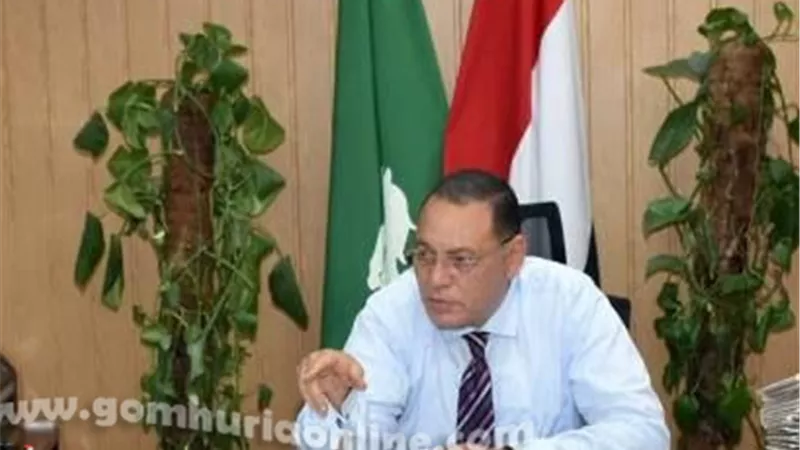 ضبط نصف مليون كمامة و٢٢٩٤ عبوة دوائية منتهية الصلاحية داخل مسكن صيدلي بالشرقية