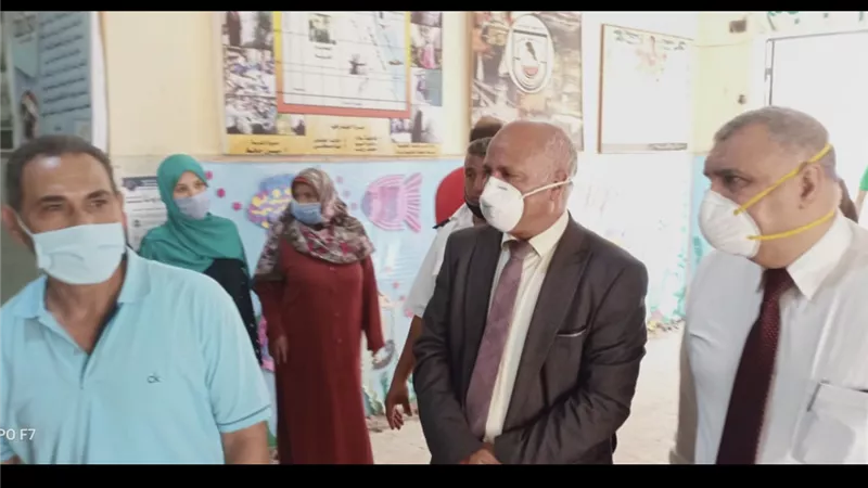 وكيل صحة الغربيه . يتفقد مدرسه طنطا الثانوية بنات لمتابعة تطبيق الإجراءات الاحترازية