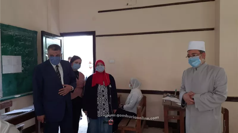 في أول أيام امتحانات الثانوية الأزهرية .. حالتا اشتباه بكورونا