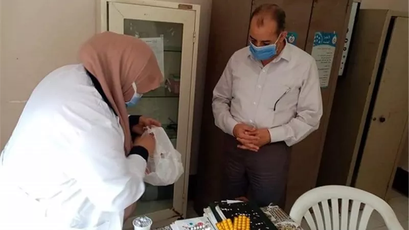 مدير التأمين الصحى يتابع لجنة معهد فتيات الزقازيق الثانوى بالشرقية